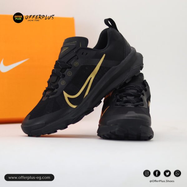 ⁦Nike React Pecasus Trail 4 Sneakers 2025- Black&Gold⁩ - الصورة ⁦3⁩