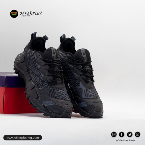 ⁦Reebok Zig Kinetica II Edge The Flintstones Mens 2025 -Black⁩ - الصورة ⁦3⁩