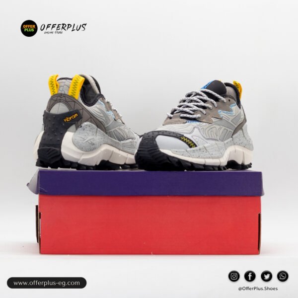⁦Reebok Zig Kinetica II Edge The Flintstones Mens 2025 -Grey&Black⁩ - الصورة ⁦10⁩