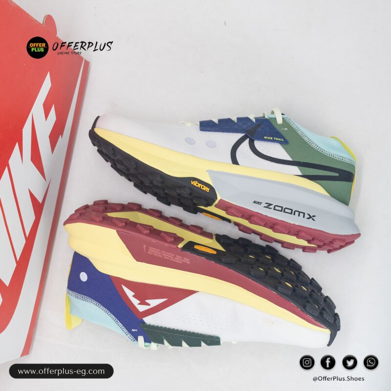 ⁦Nike Zegama Trail 2 Sneakers 2025_White⁩ - الصورة ⁦3⁩